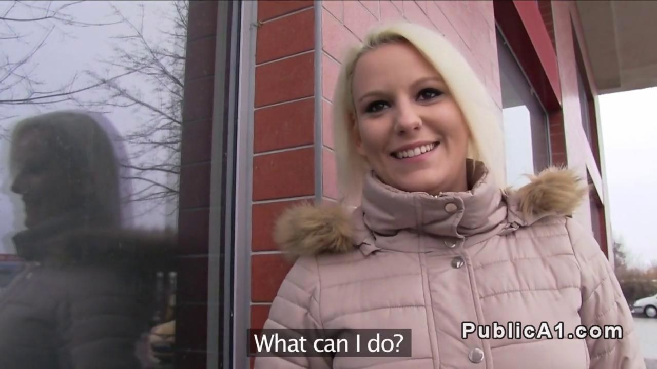 Public Blonde